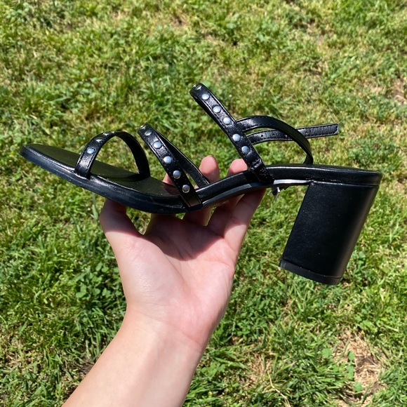 UO strappy heels - Picture 3 of 3